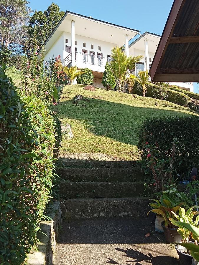 Moni Mahalika Otel Kelimutu Dış mekan fotoğraf