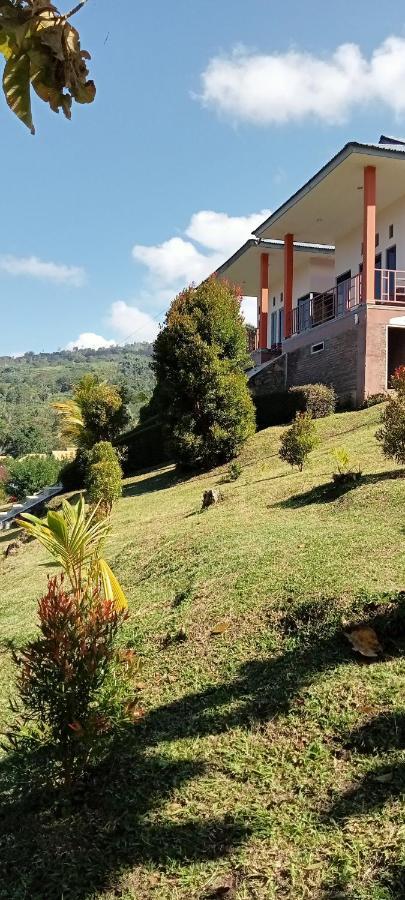 Moni Mahalika Otel Kelimutu Dış mekan fotoğraf